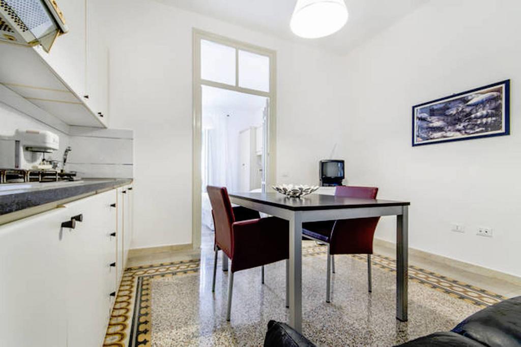 Flat At Cathedral Villa Palermo Bagian luar foto